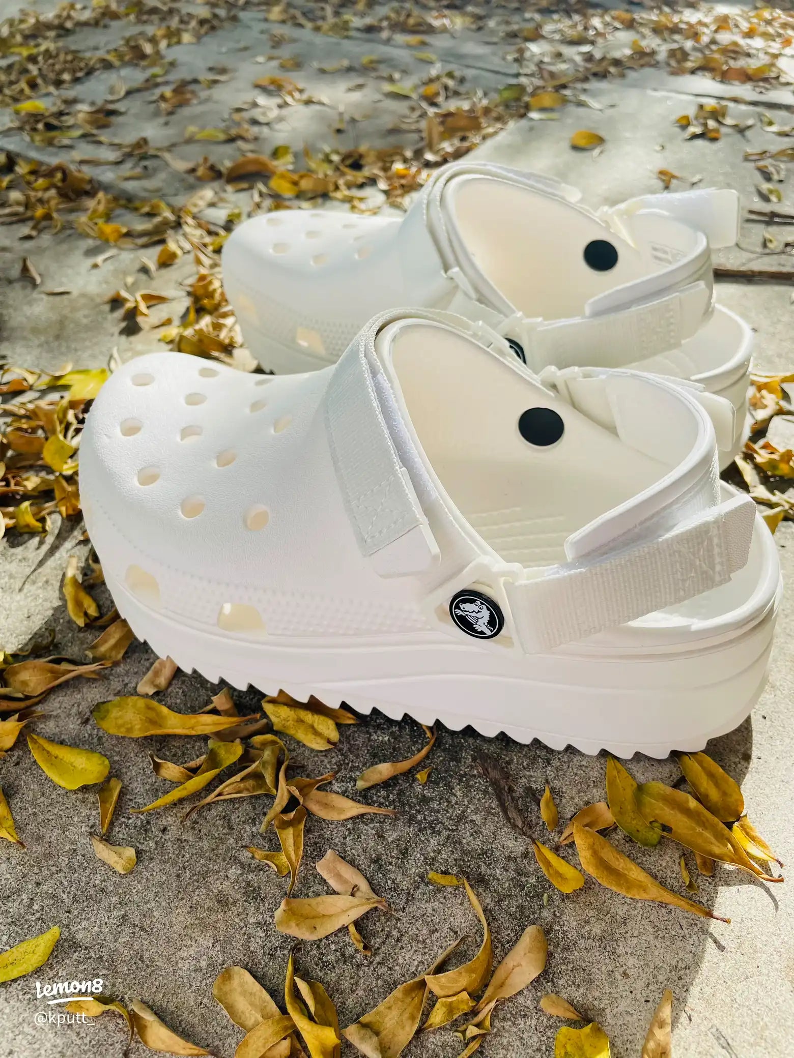 Hiker Full White Clogs