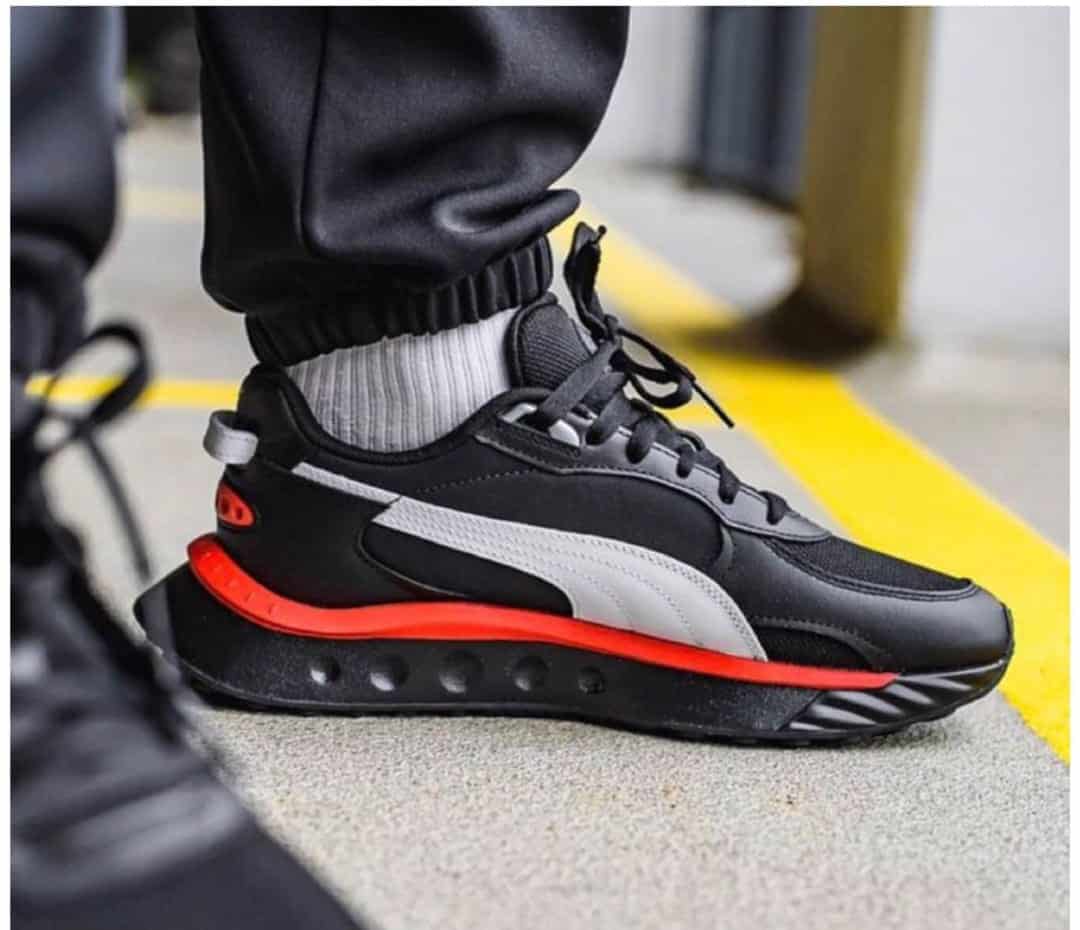 Branded Wild Rider Black Running Shoes
