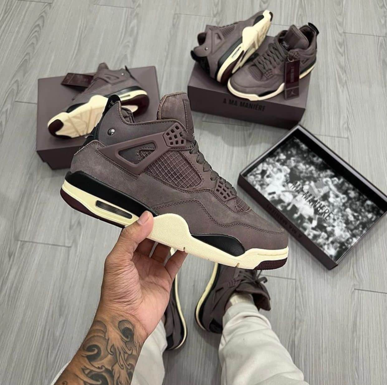 Nike Retro 4 Violet Sneakers