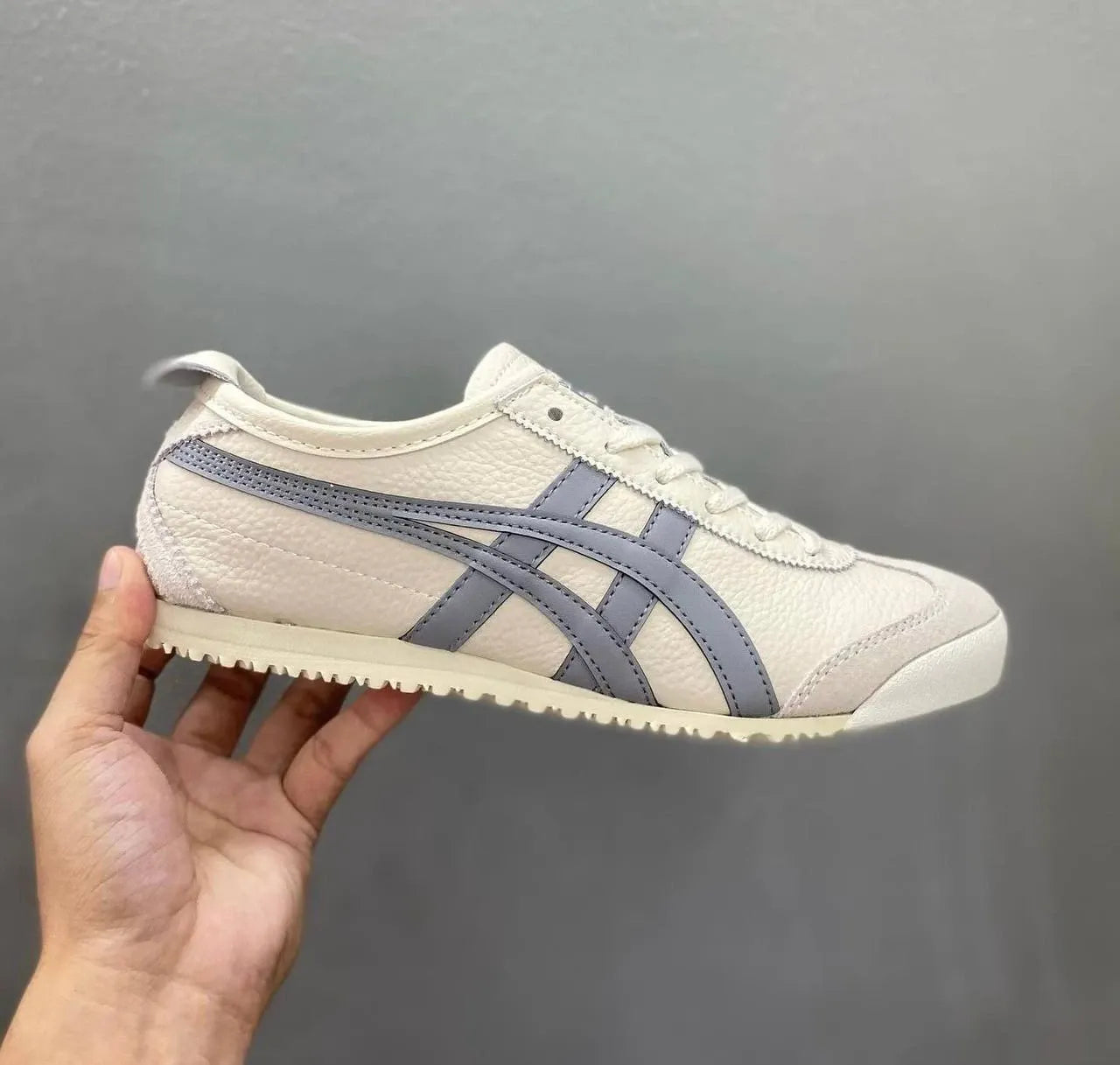 Onitsuka Tiger Mexico 66 Ash Grey Sneakers