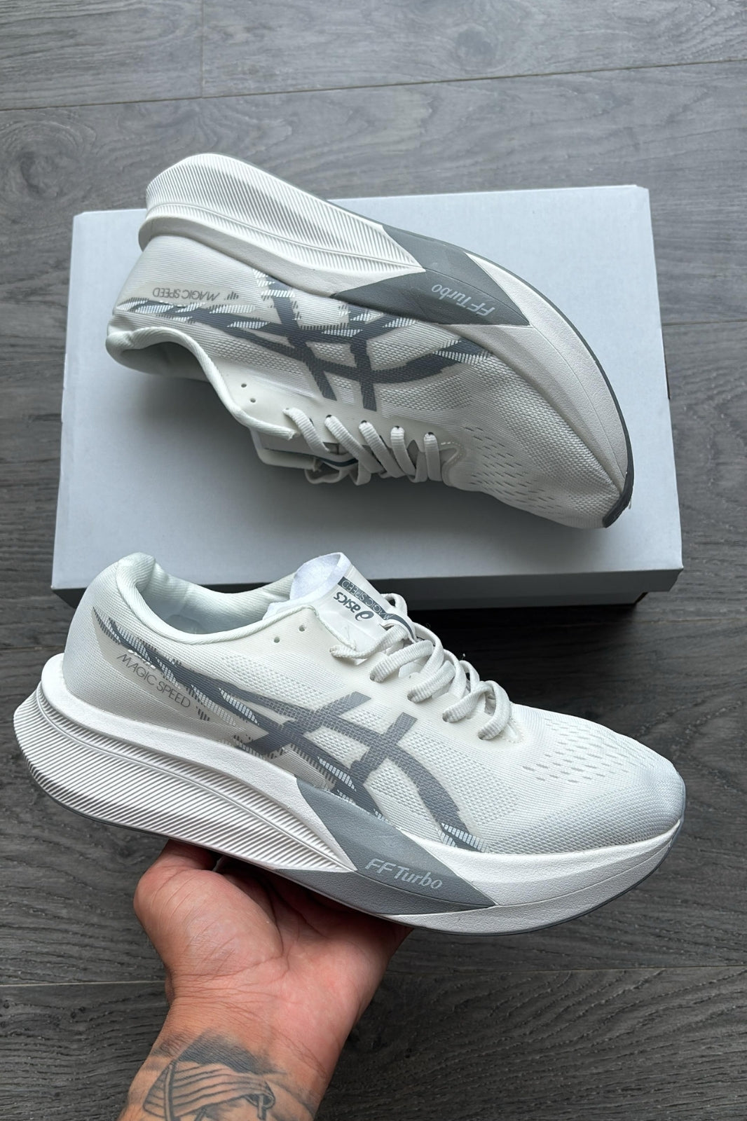 Asics Magic Speed 4 Glacier Grey Running Shoes