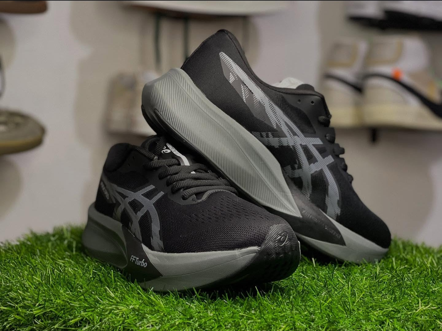 Asics Magic Speed 4 Black Grey Running Shoes