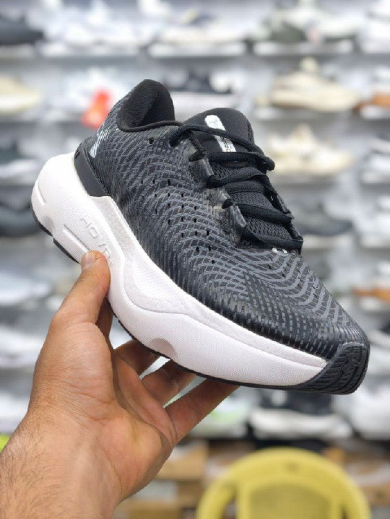 Under Armour Infinite Pro Black Running Shoes