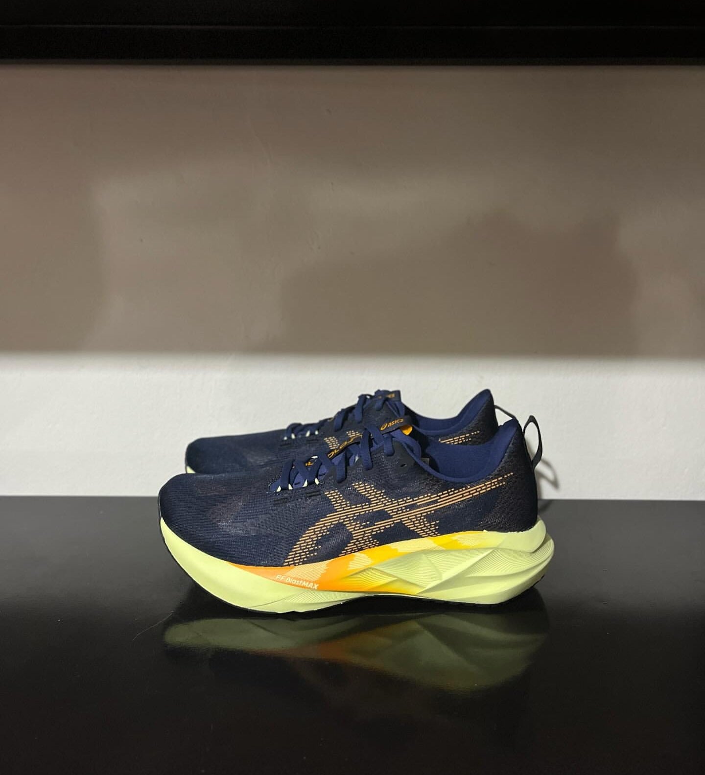 Asics Nova Blast 5 Blue Running Shoes