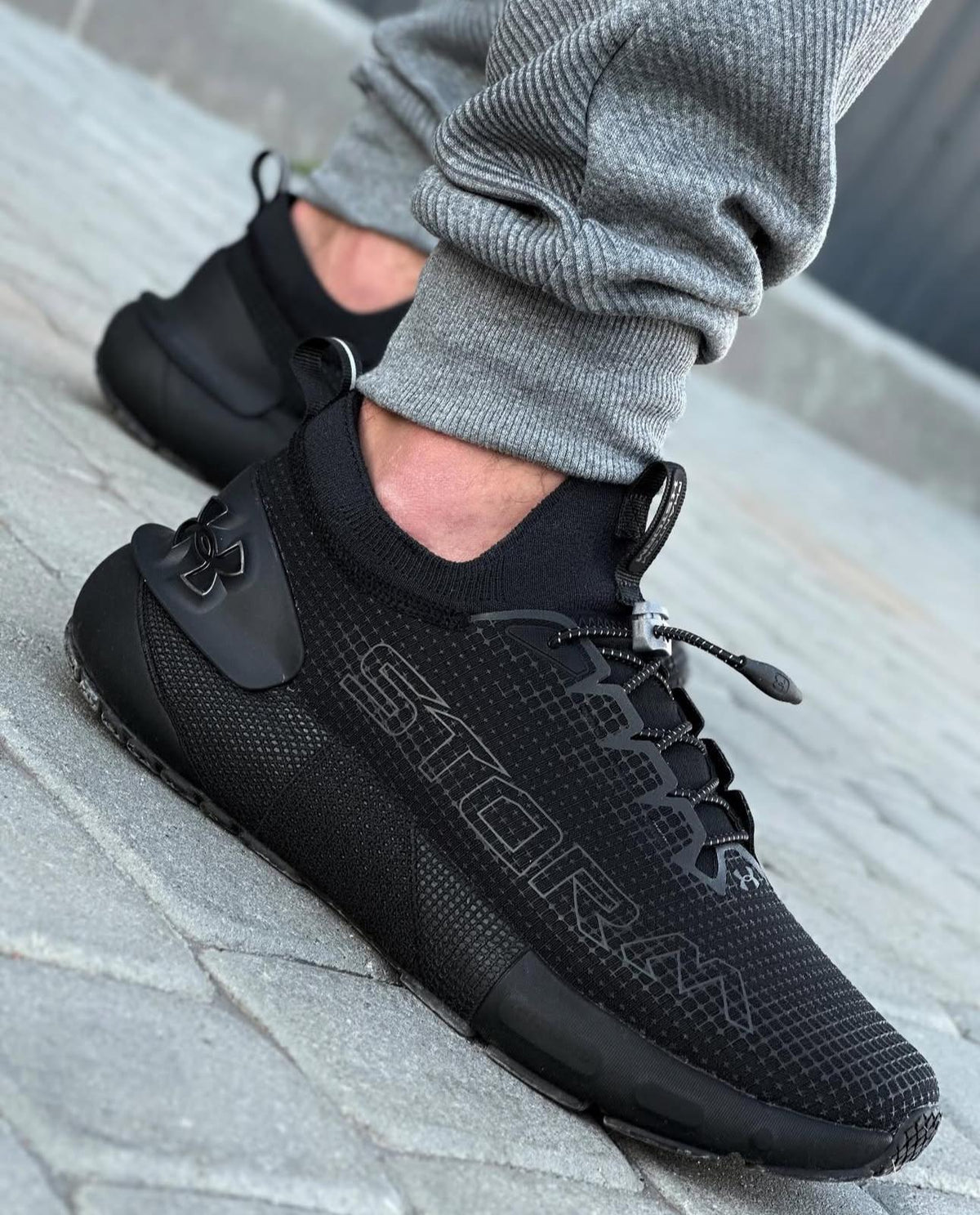 Under Armour Hovr Storm Black Running Shoes