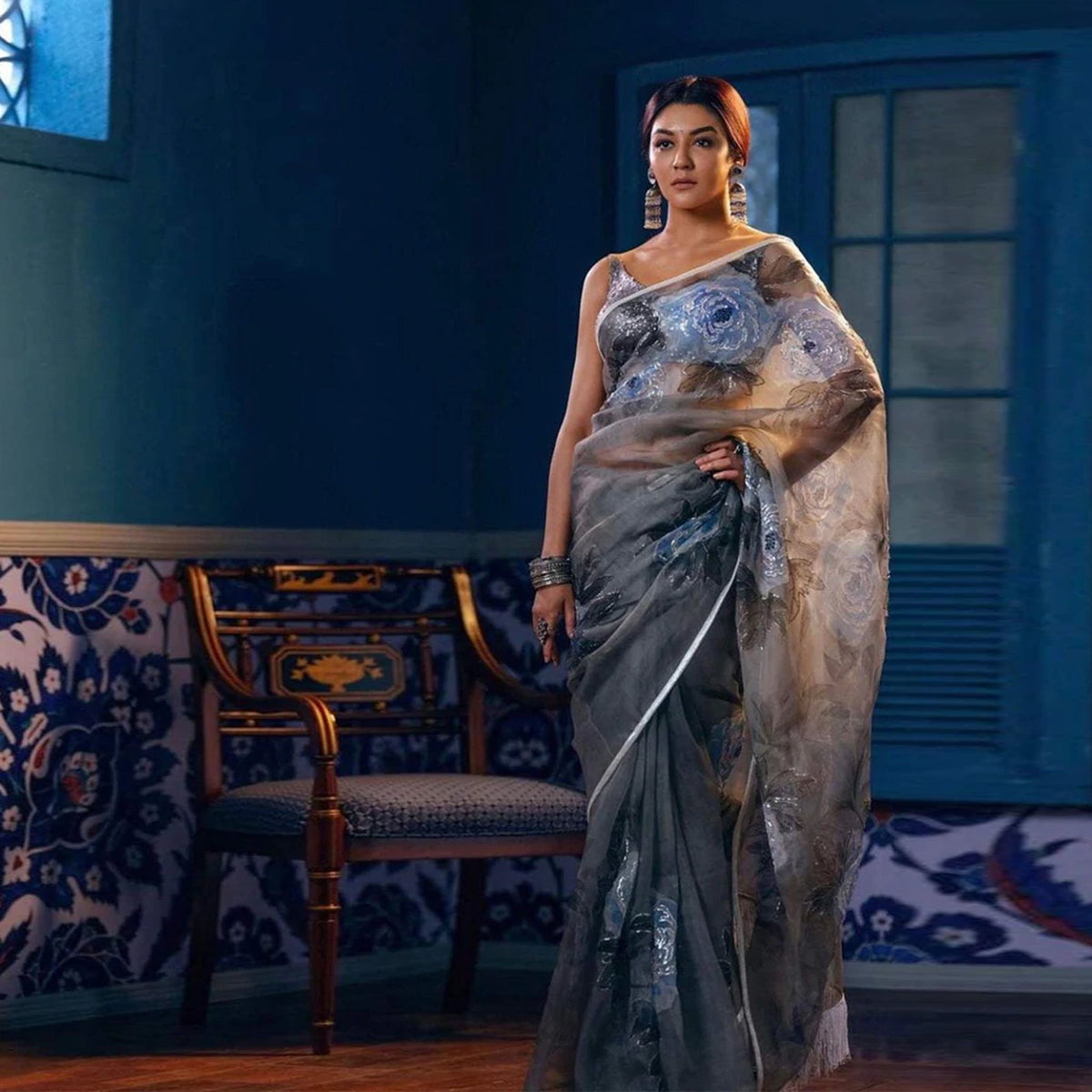 Shopesy Organza Silk Saree with Beautiful Metalic Print and Silk Sequence Blouse for Wedding