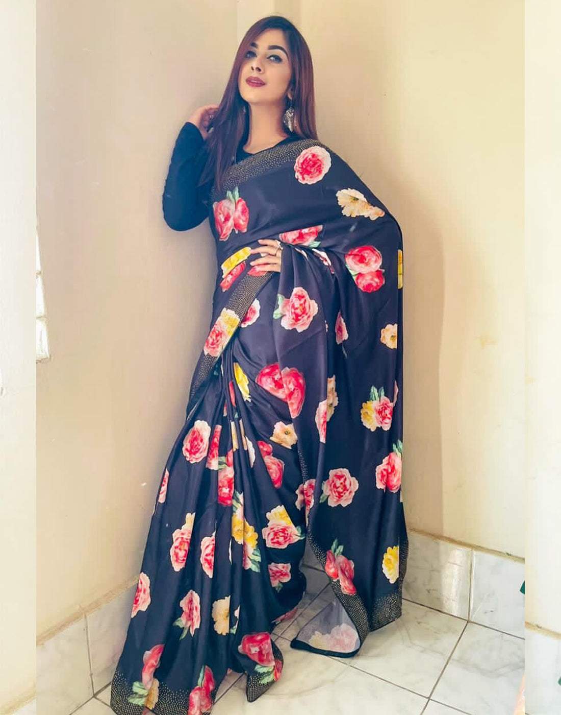 Shopesy Handloom Silk Saree with Hand Paint and Golden Swarovski and Silk Blouse for Wedding