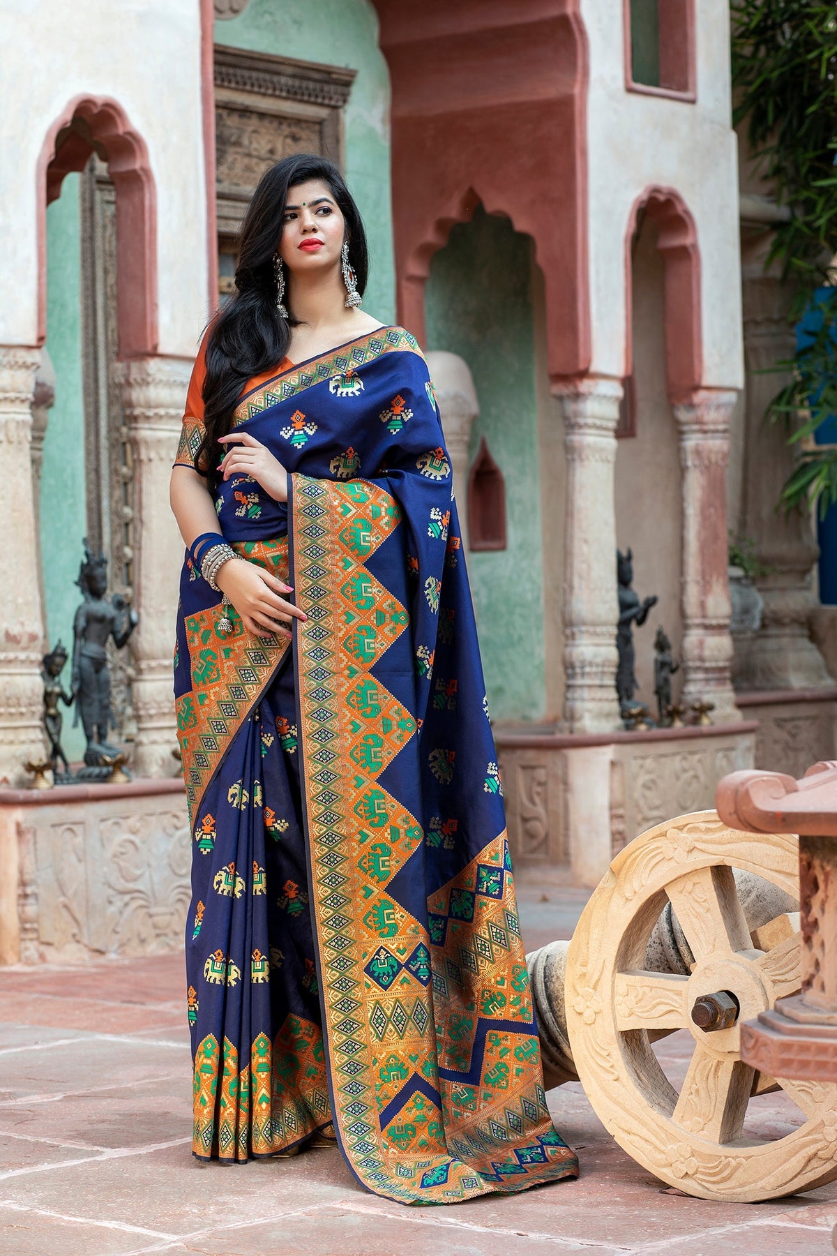 Shopesy Designer Patola Silk Traditional Saree With Rich Pallu And Zari Woven Work Saree For Women | Wedding Wear Party Wear Indian Saree