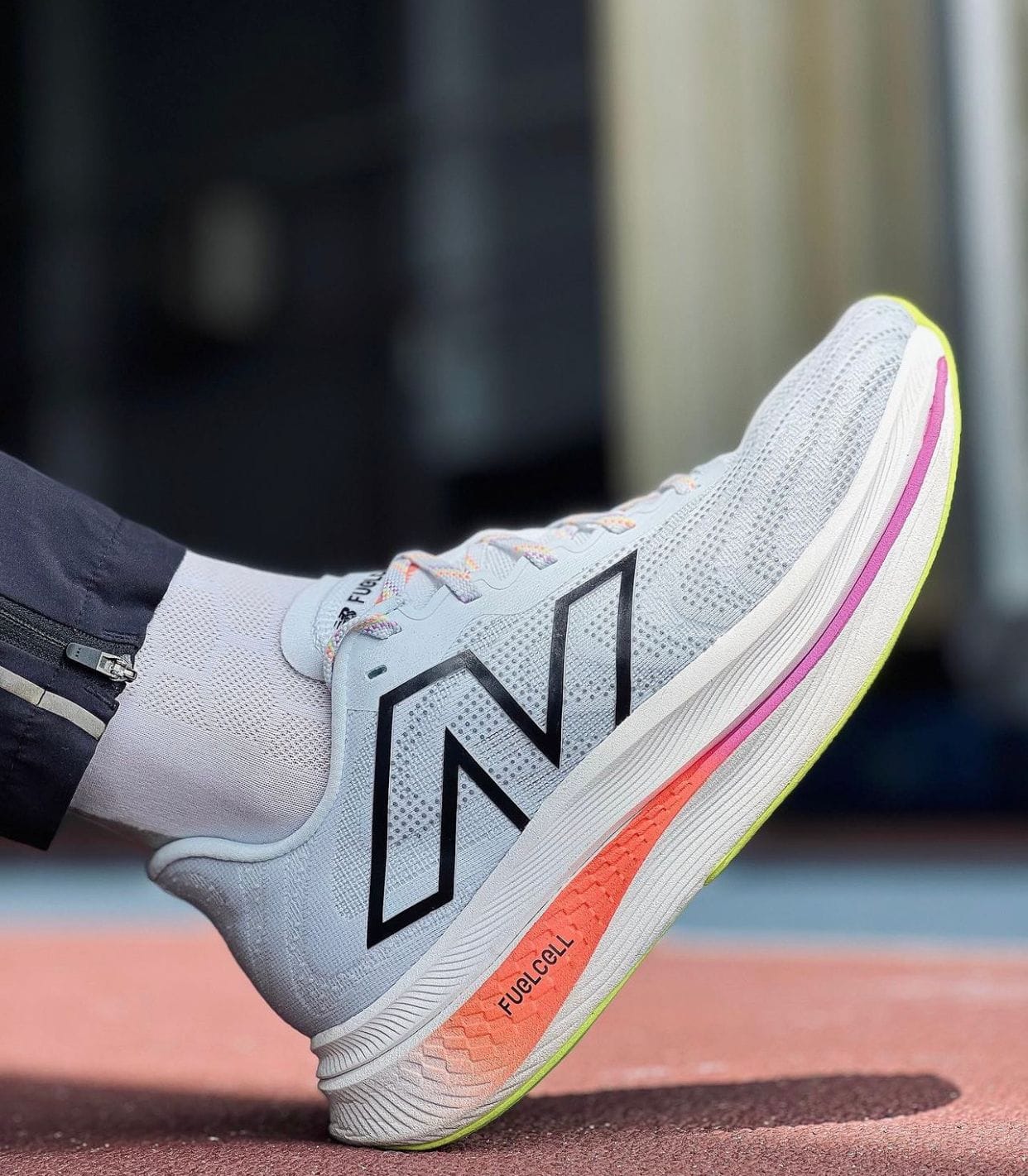 NB Fuelcell Supercomp Trainer V2 White Running Shoes