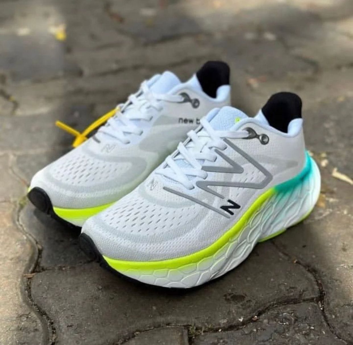 Branded NB Fresh Foam More 4 Running Shoes