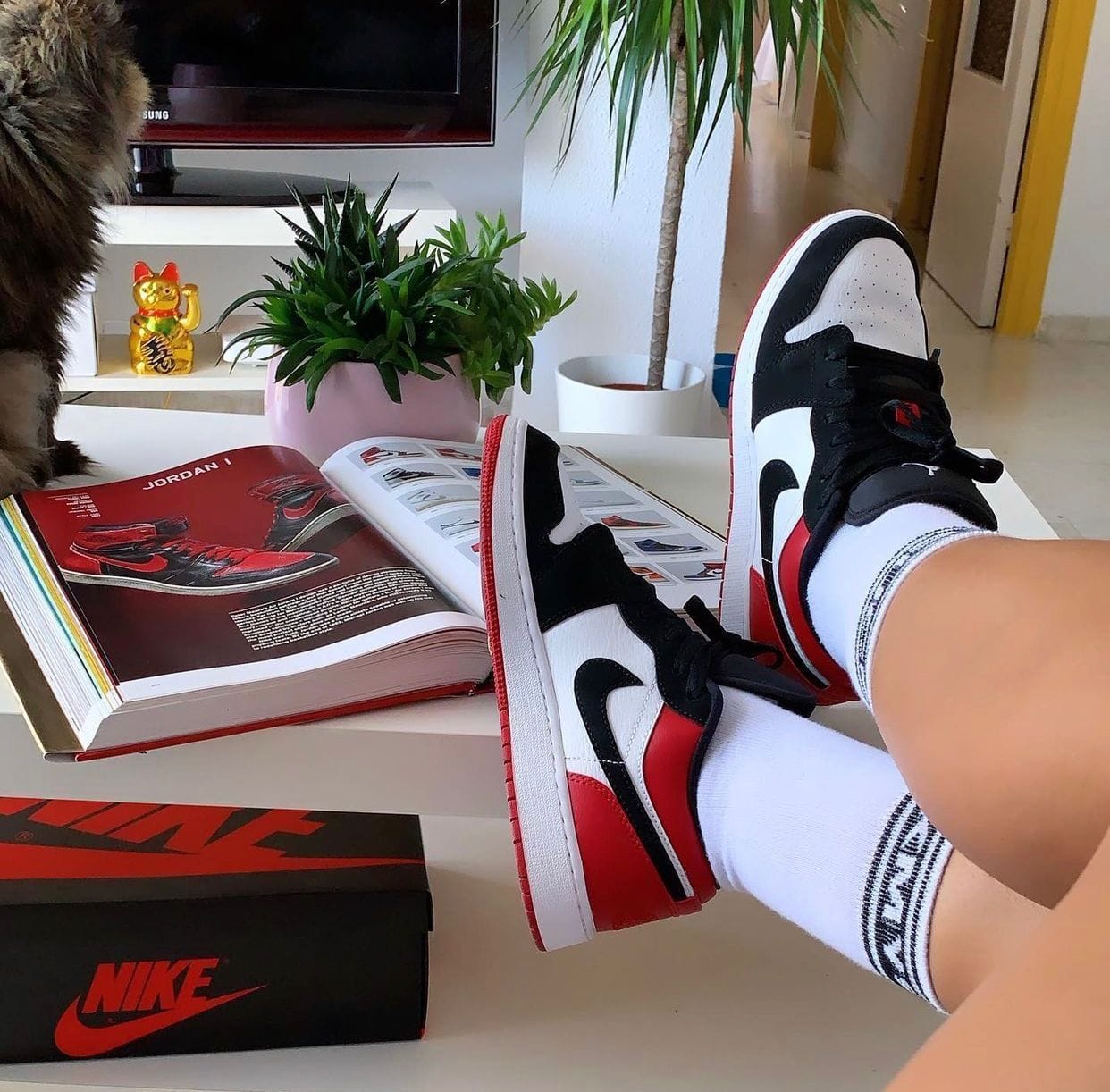 Branded 1 Black Toe Low Sneakers