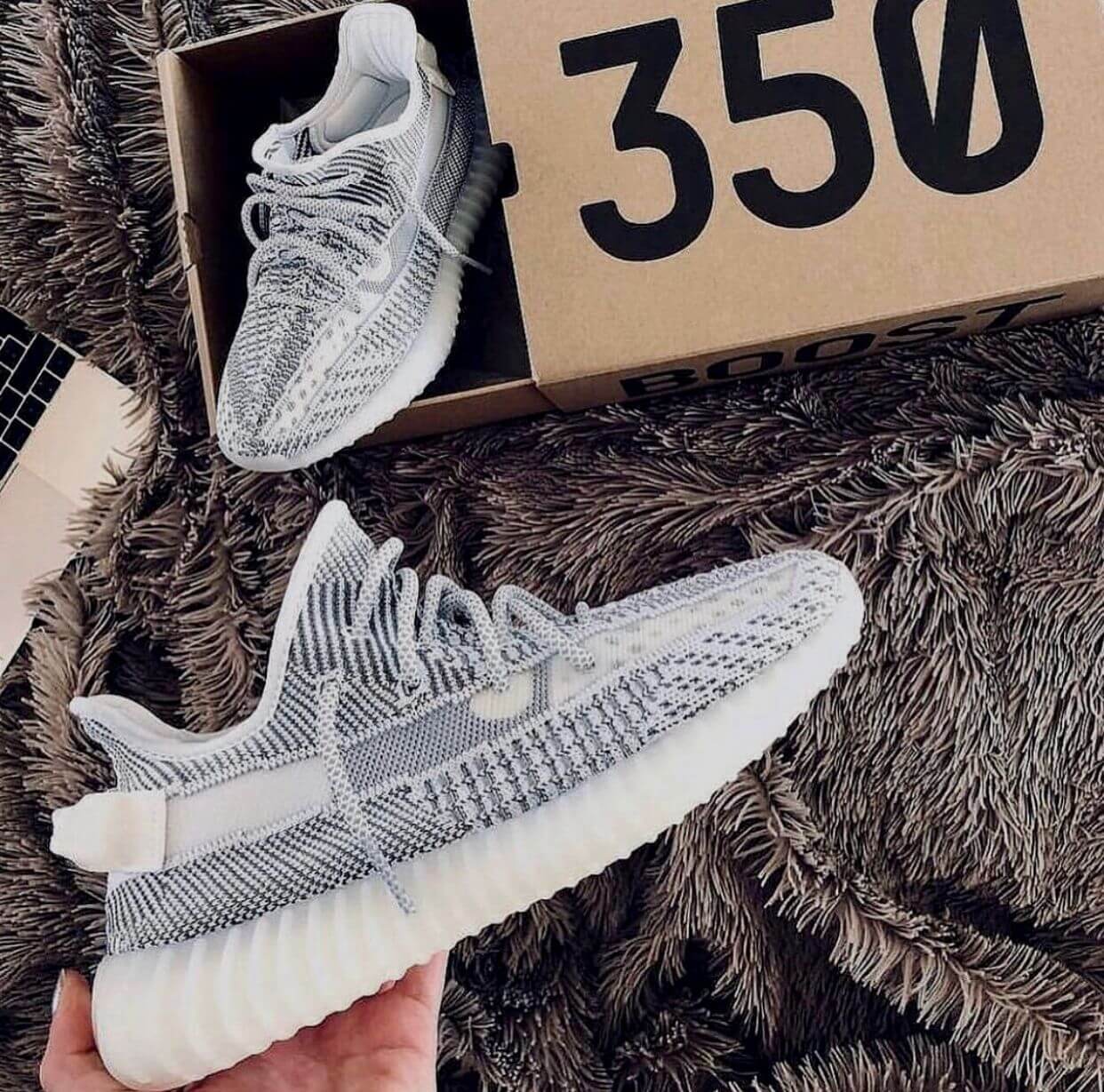 Adidas Yeezy Boost 350 V2 Static Review Sneakers