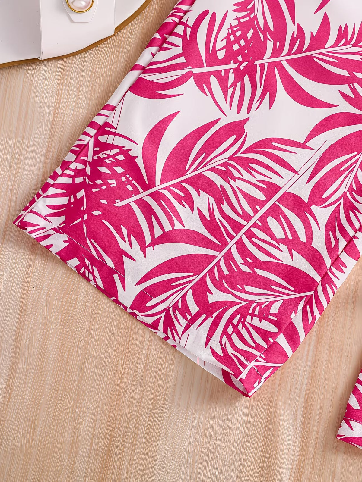 Shopesy Girls Pink Ribbed Sleeveless Crop Top & Tropical Leaf Print Pants Set