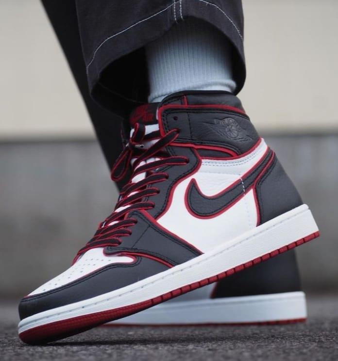 Air Jordan 1 Blood Line Long Sneakers
