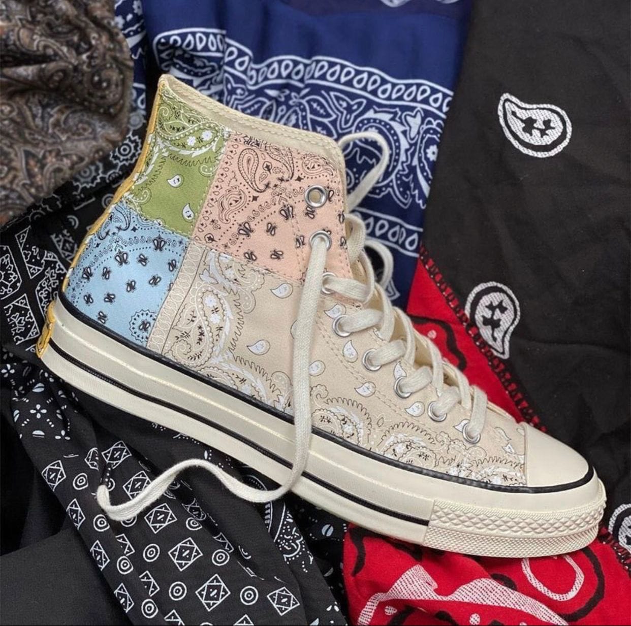 Converse Chuck 70 High Paisley Sneakers