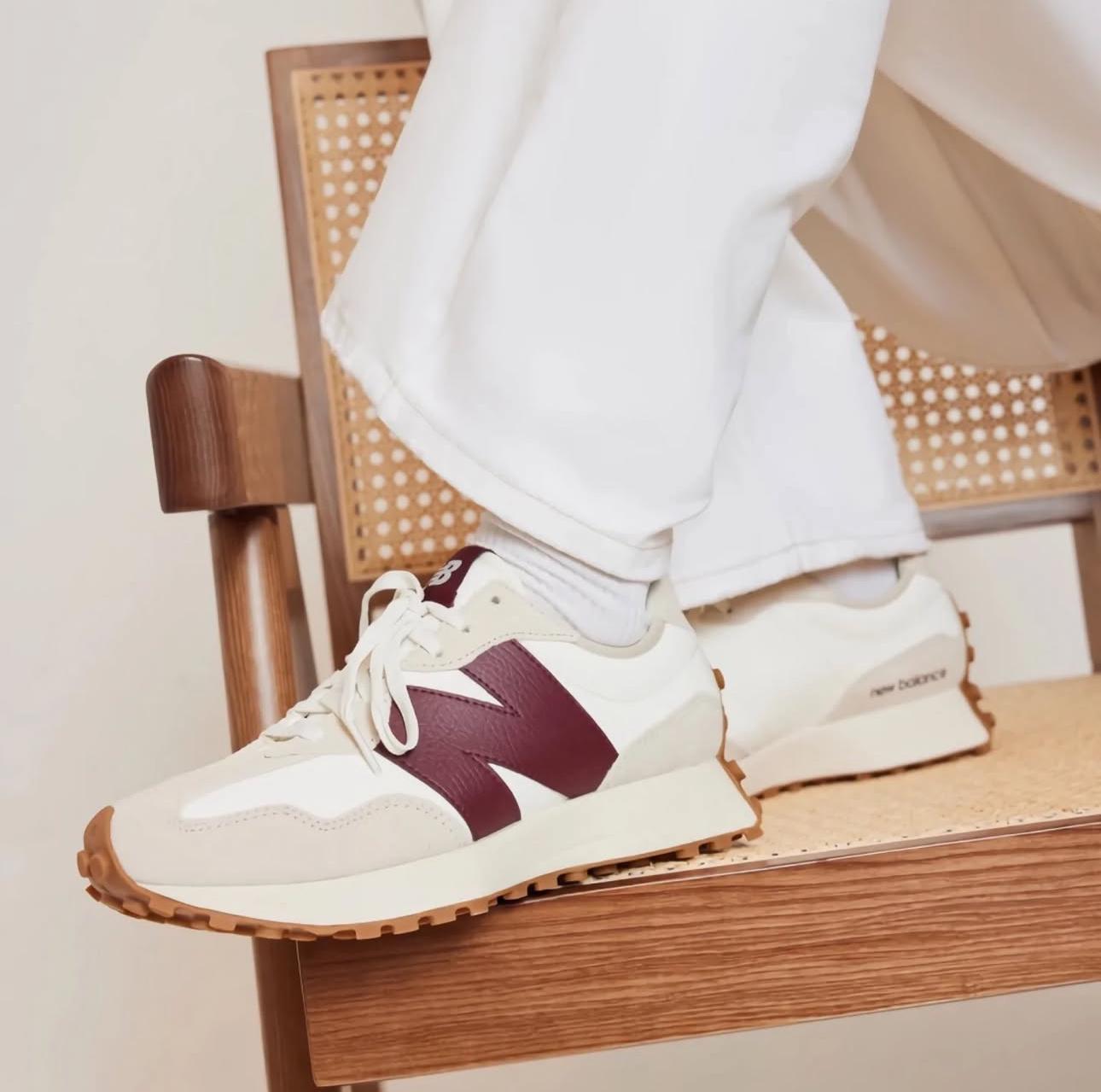 New Balance 327 Maroon Sneakers