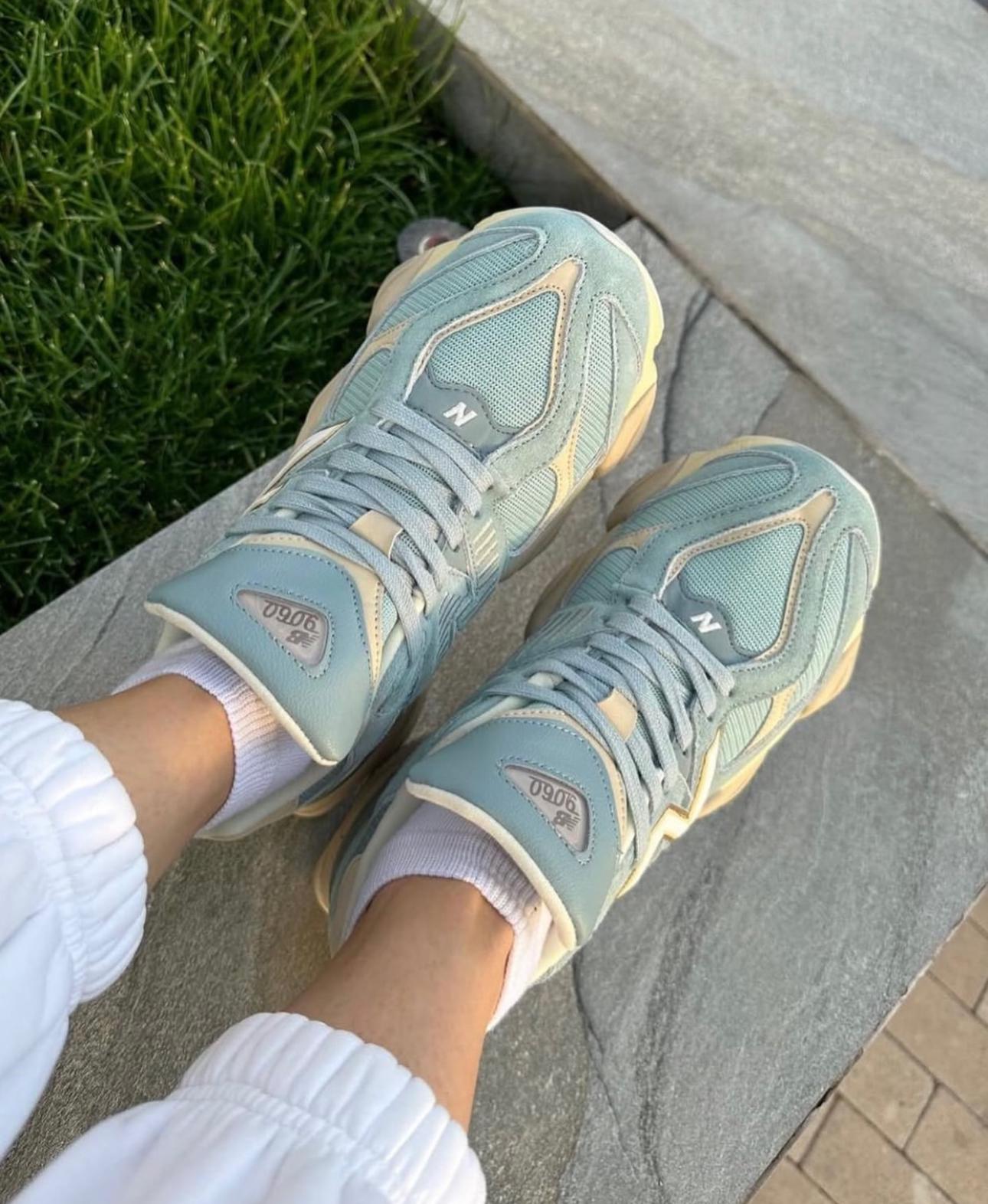 New Balance 9060 Sneakers