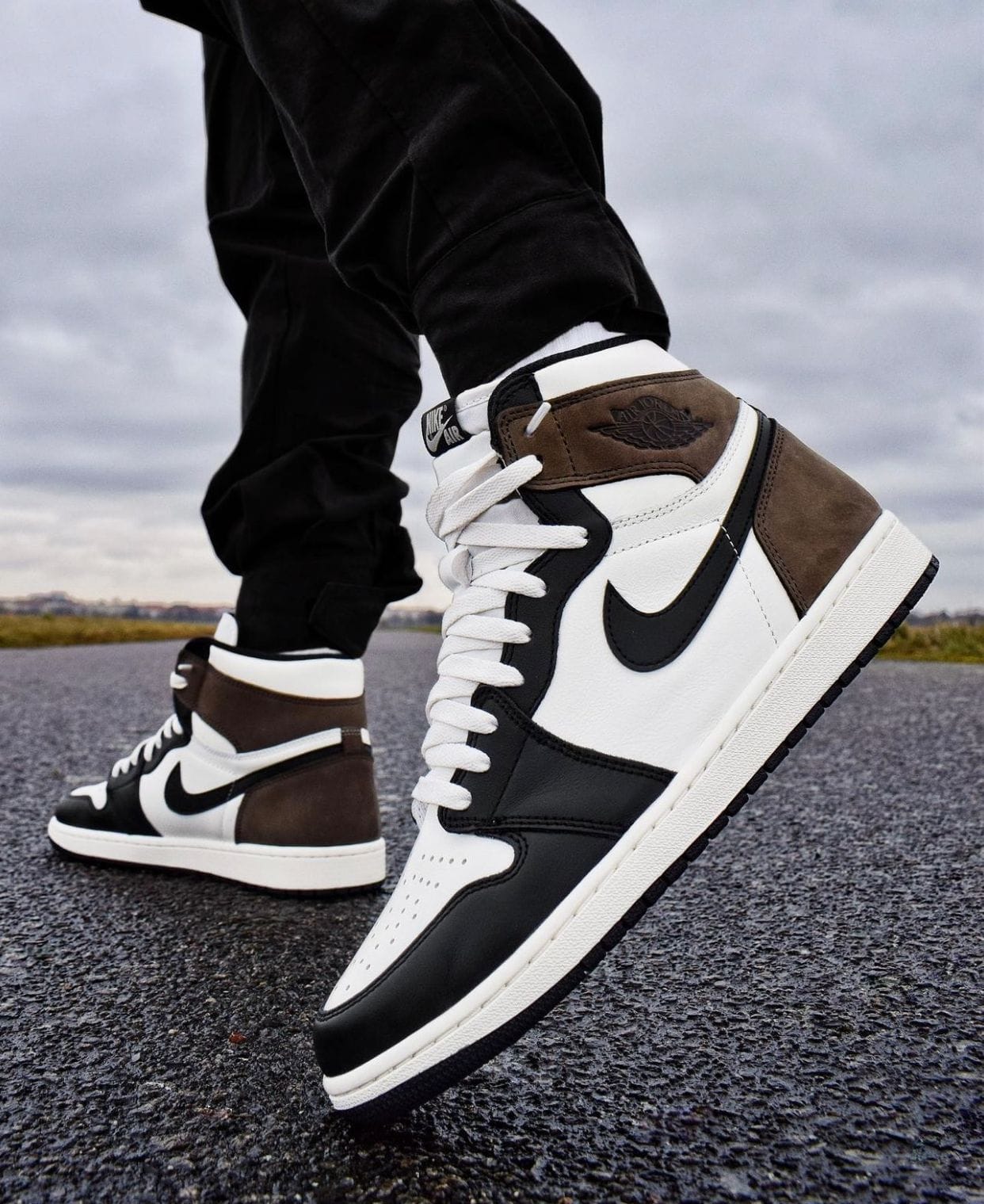 Nike Air 1 Mocha Long Sneakers