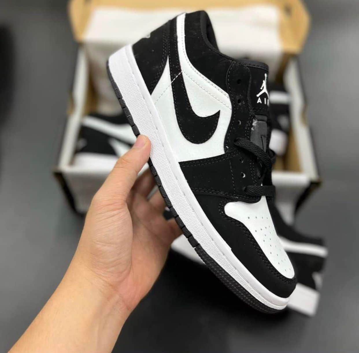 Nike Air 1 Panda Low Sneakers