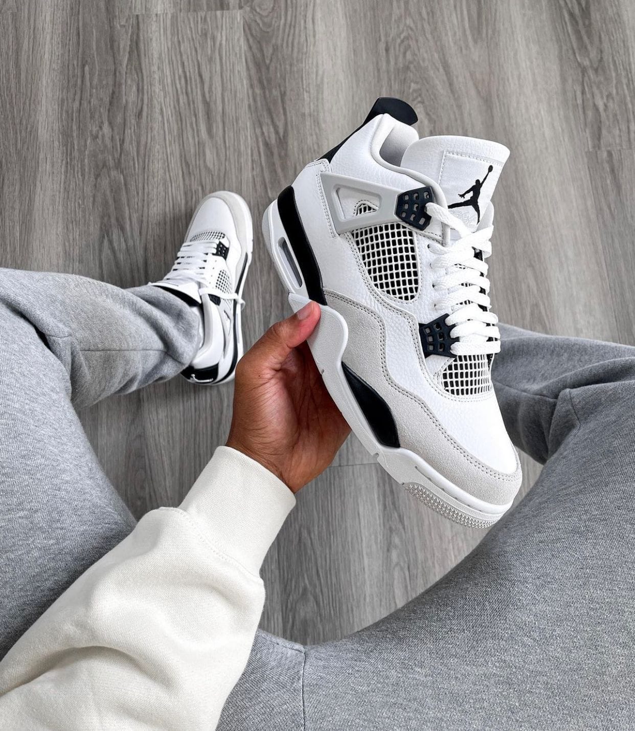 Nike Air Retro 4 White Grey Girls Sneakers