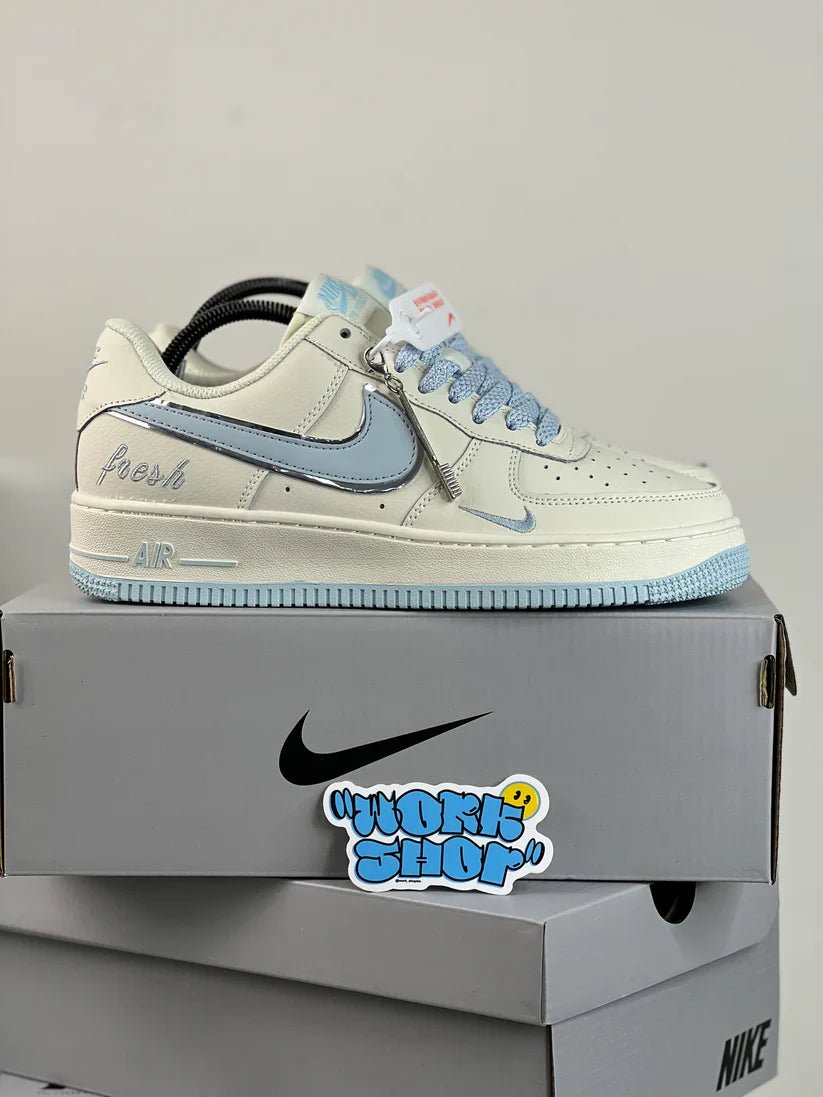 Nike Airforce 1 Beige Blue Sneakers