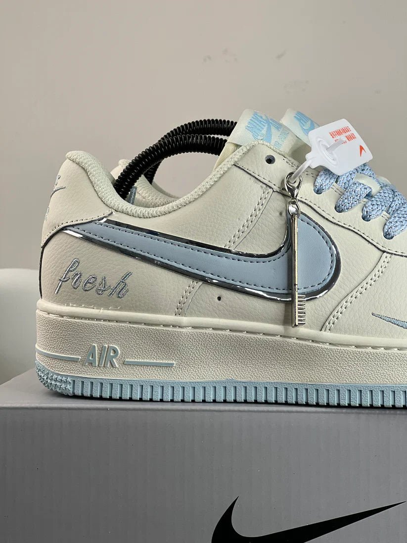 Nike Airforce 1 Beige Blue Sneakers