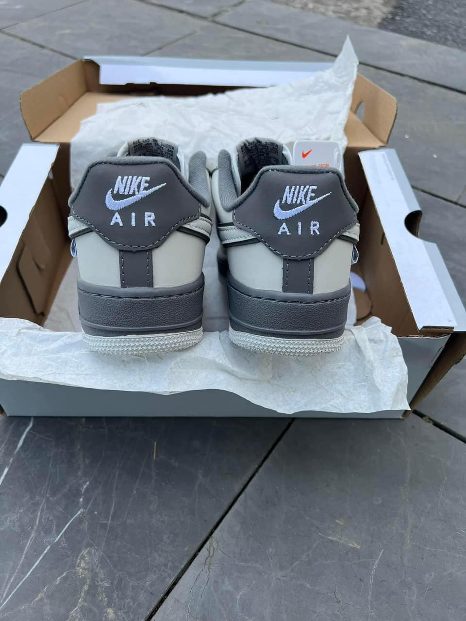 Nike Airforce 1 Dark Sneakers