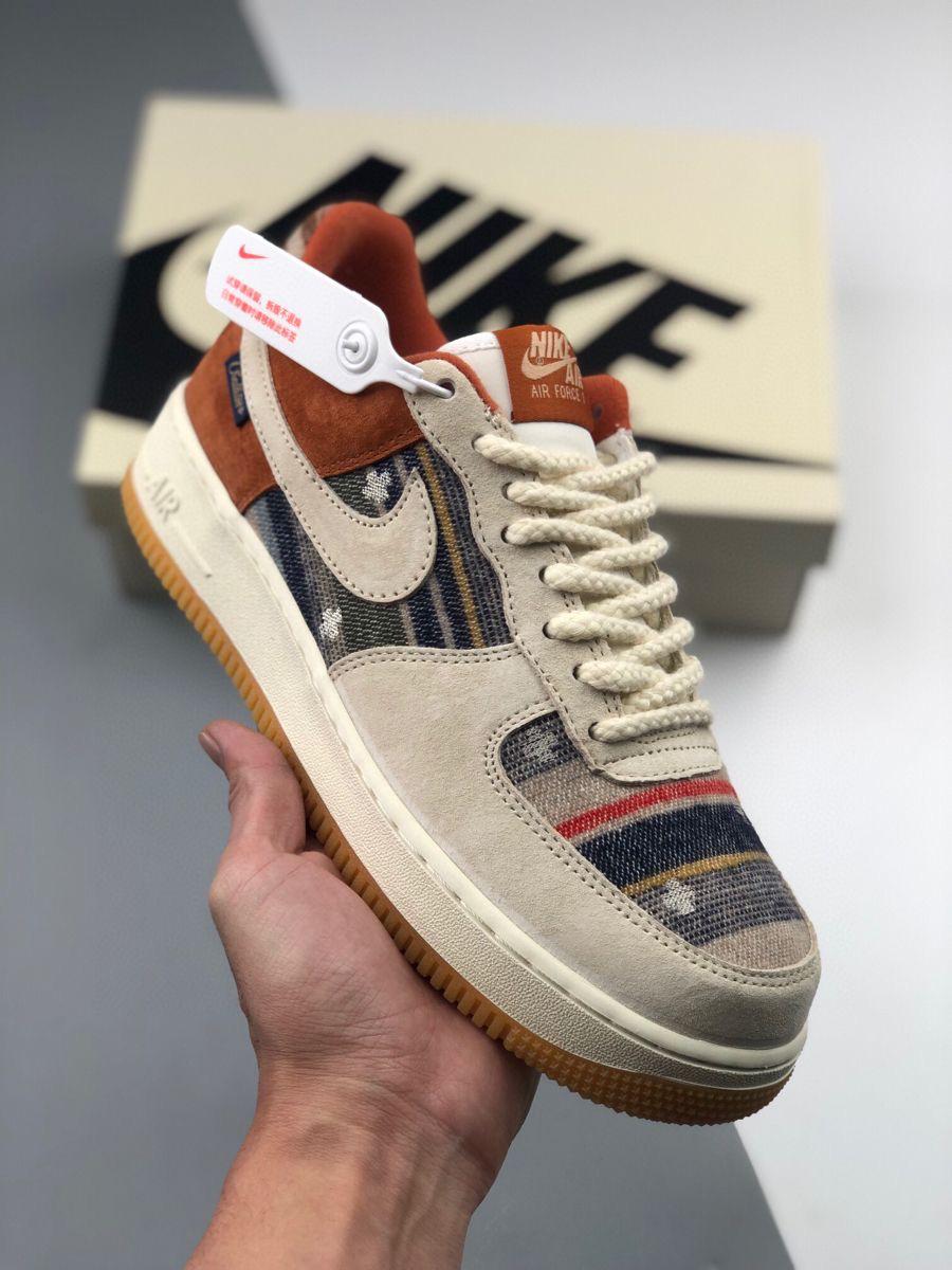 Nike Airforce 1 Dollar Edition Sneakers