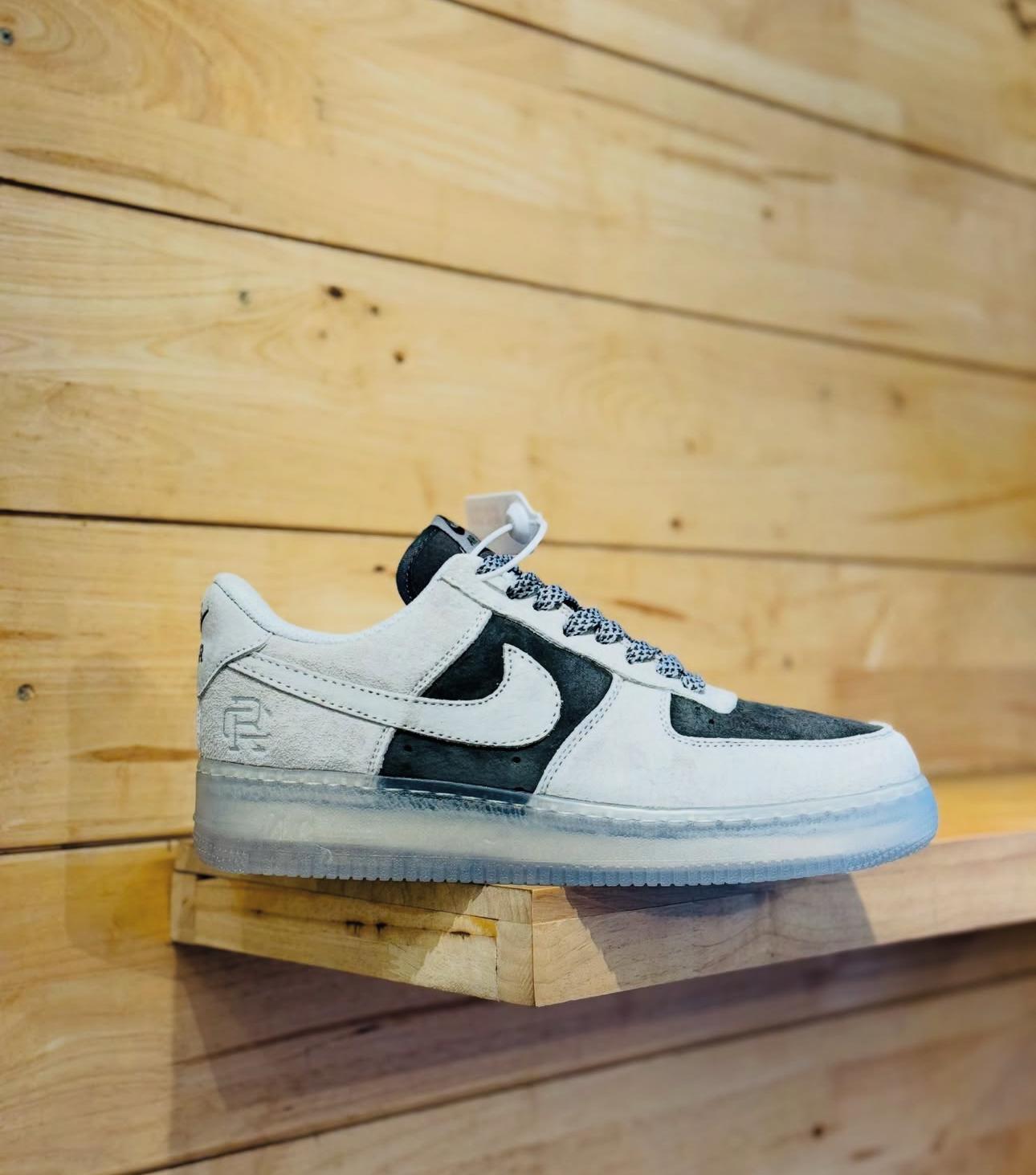 Nike Airforce 1 Grey Sneakers