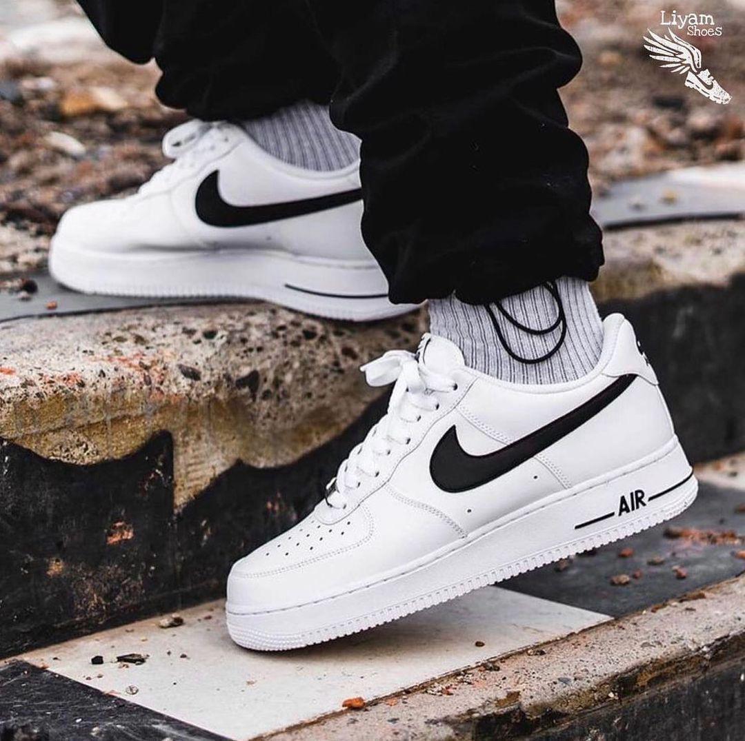 Nike Airforce 1 White Black Sneakers