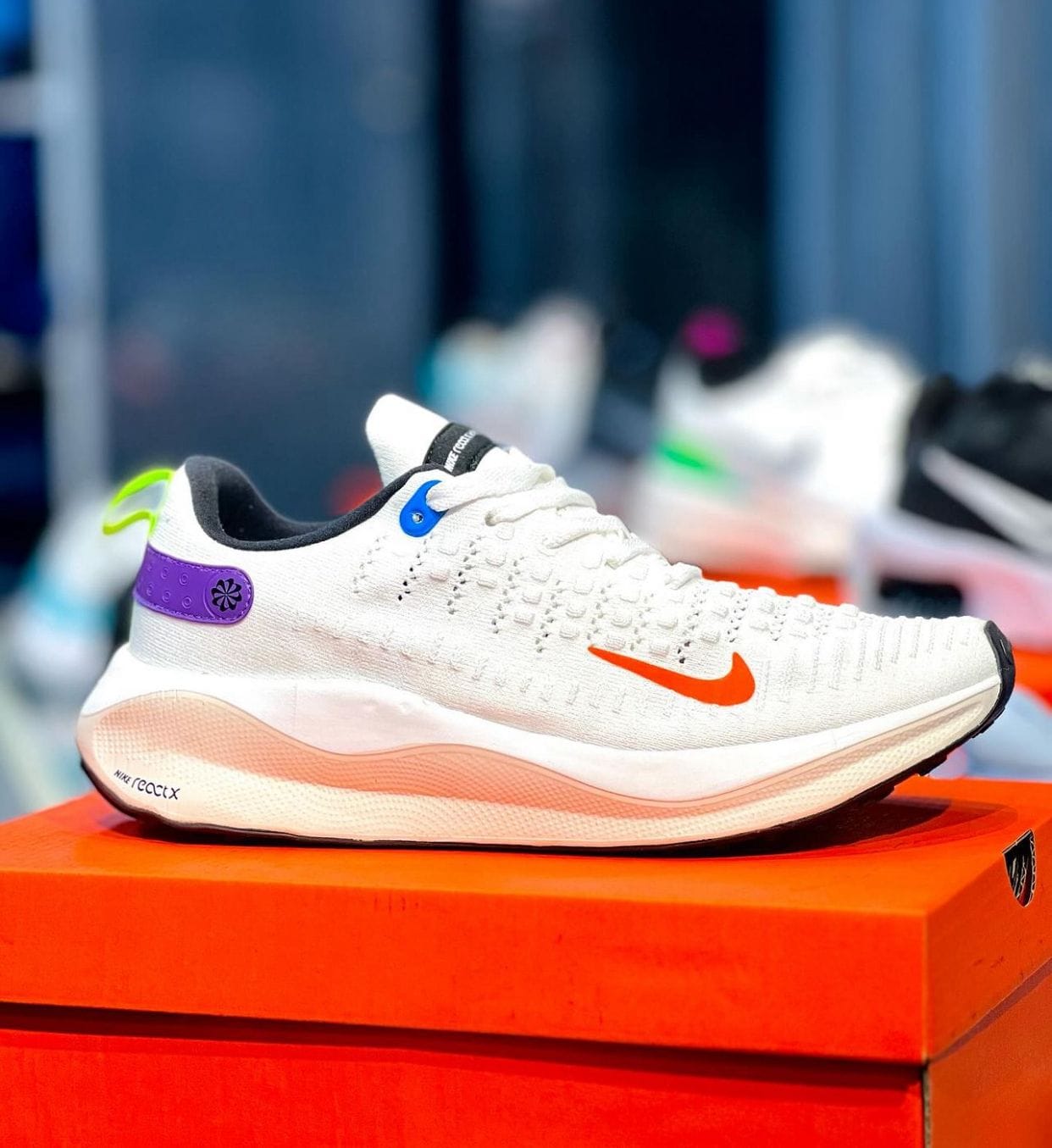 Nike Infinity Run 4 White Running Shoes