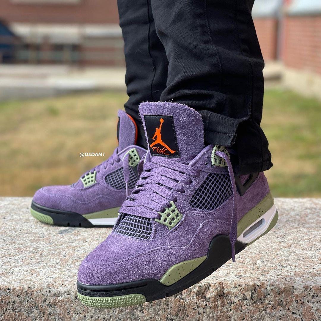 Nike Retro 4 Purple Sneakers