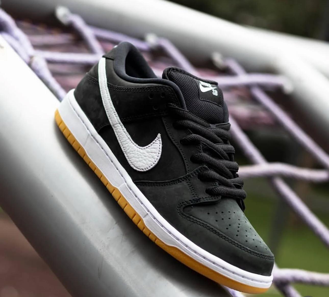 Nike SB Dunk Black Gum Sneakers