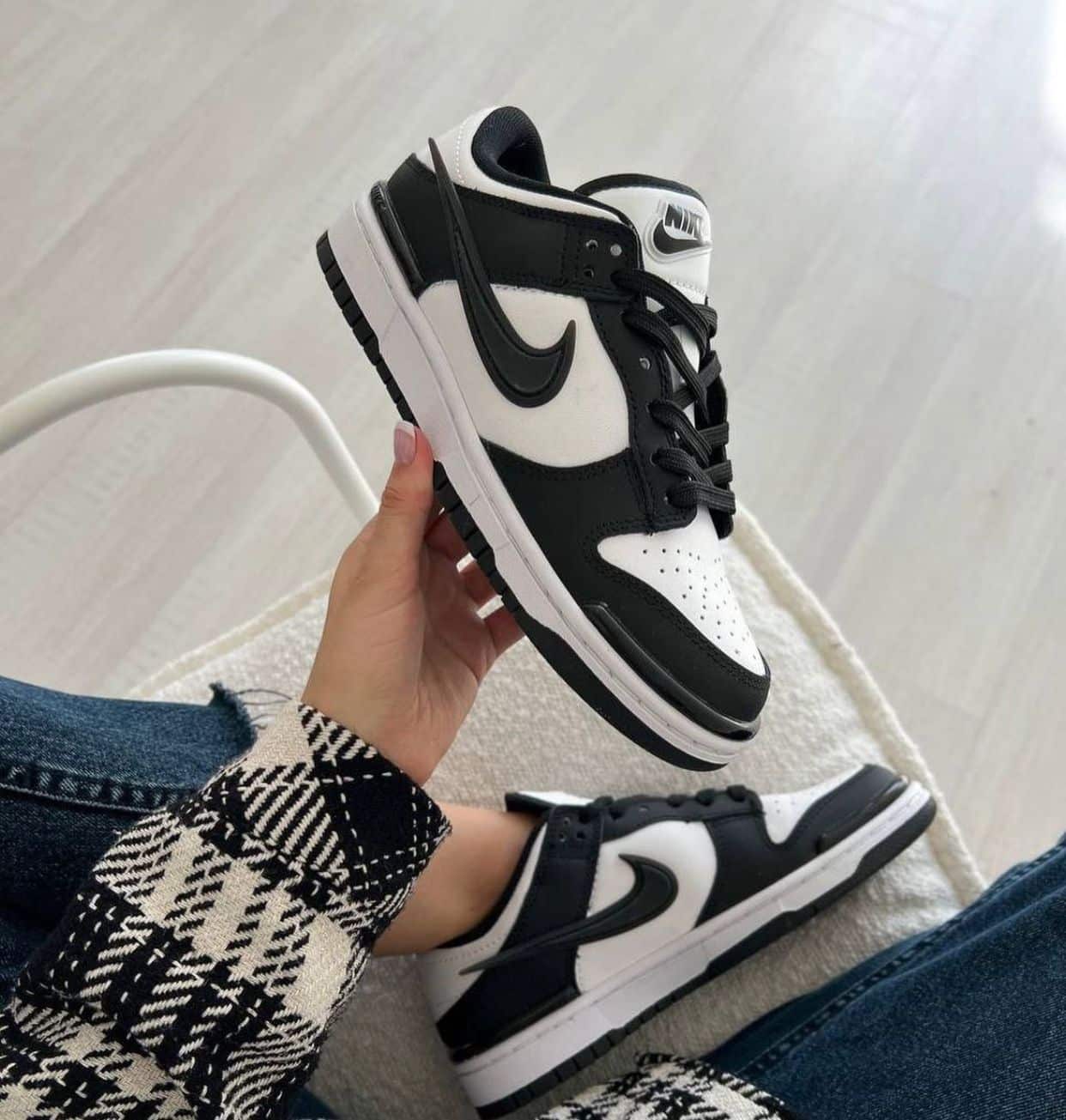 Nike WMNS Dunk Low Twist Black Sneakers