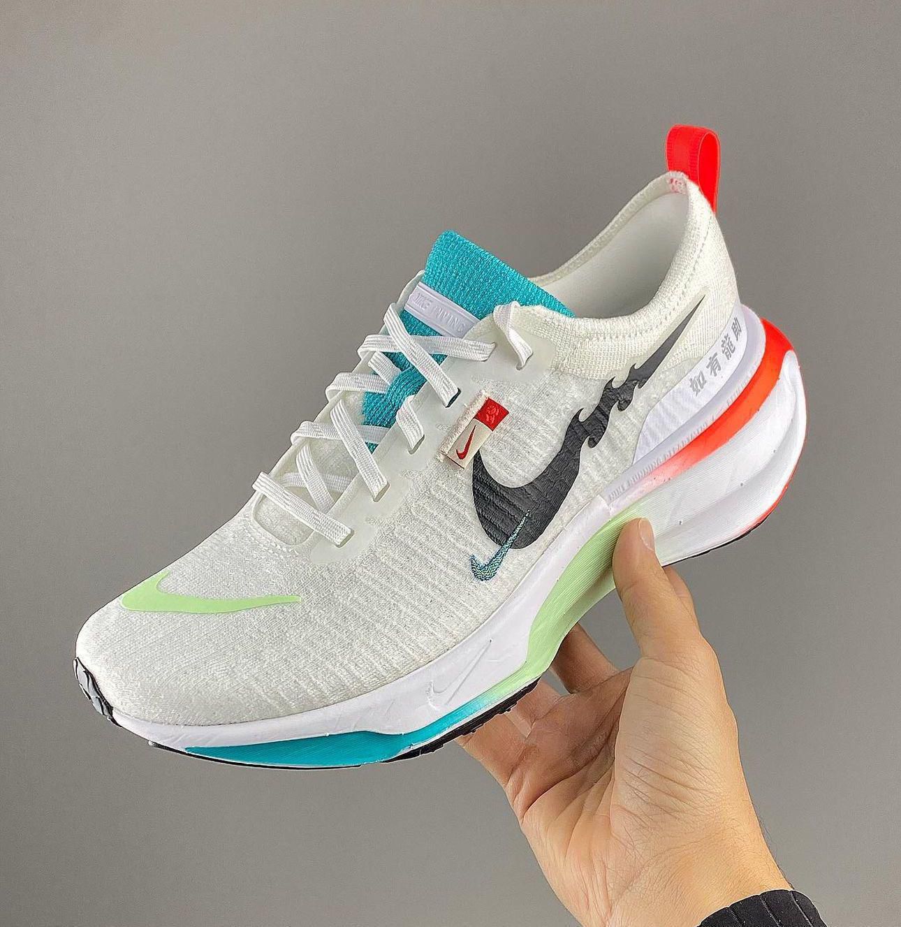 Nike ZoomX Invincible Run 3 White Black Running Shoes