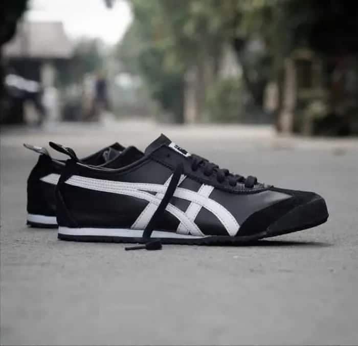 Onitsuka Tiger Mexico 66 Black Sneakers