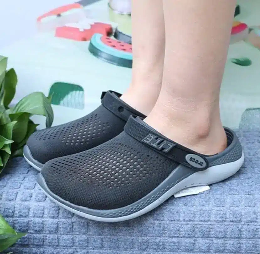 Crocs Literide 360 Black Clogs