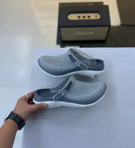 LiteRide 360 Black Grey Clogs