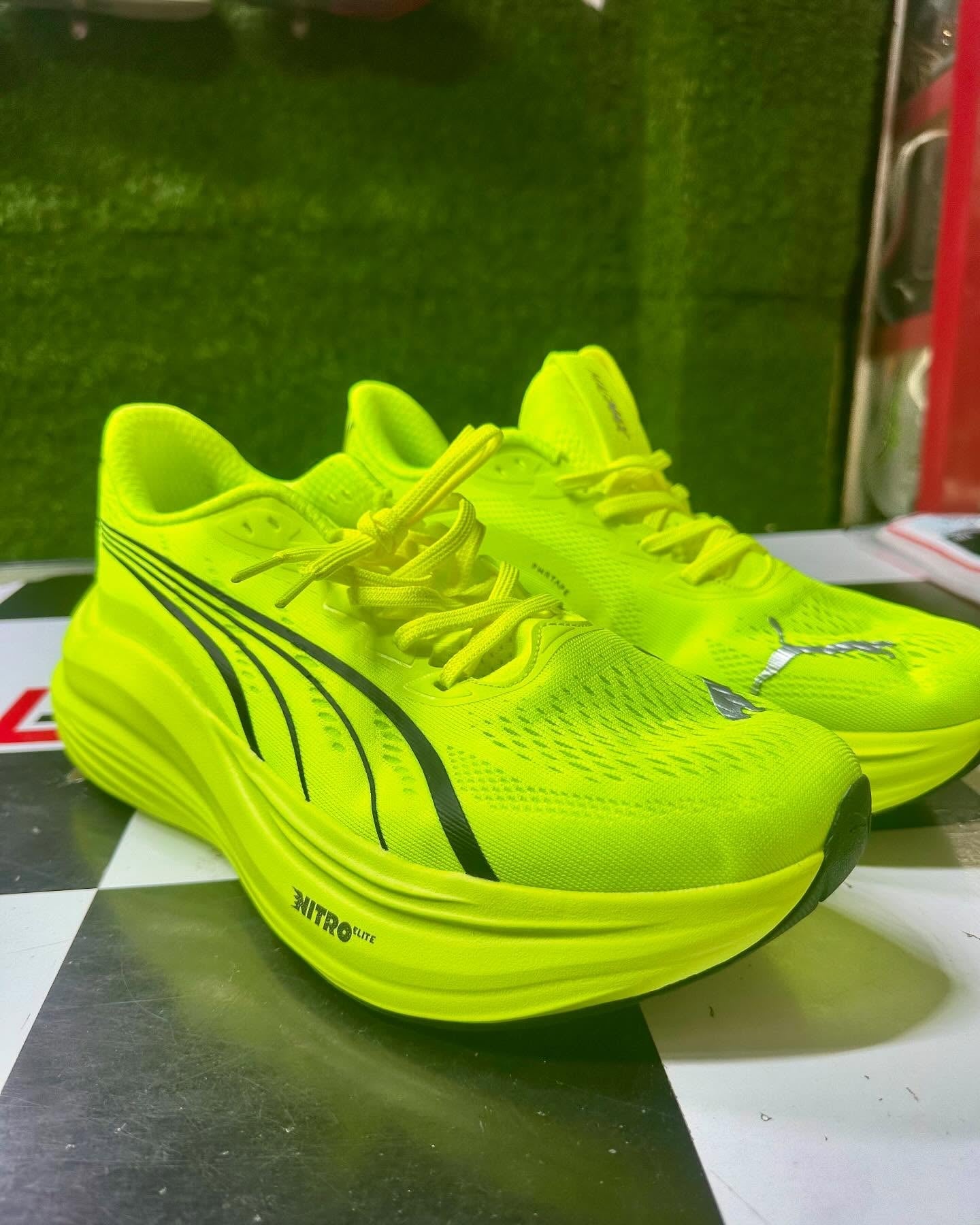 Puma Nitro Magmax Green Running Shoes