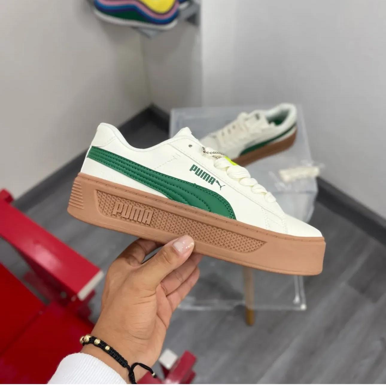 Puma Smash Platform V3 Sneakers