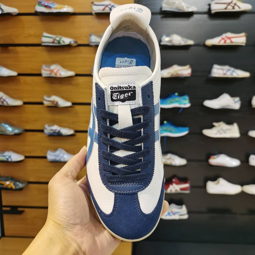 Onitsuka Tiger Mexico 66 Birch Peacoat Sneakers