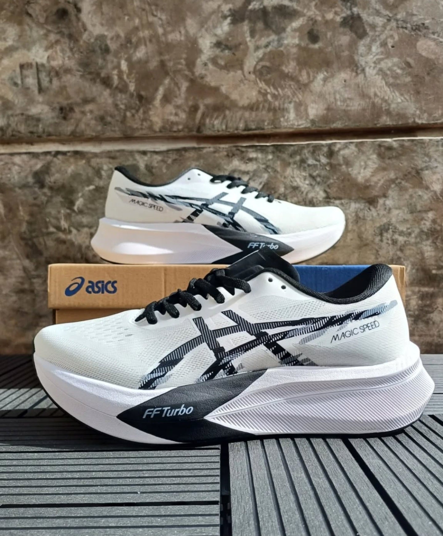 Asics Magic Speed 4 White Black Running Shoes