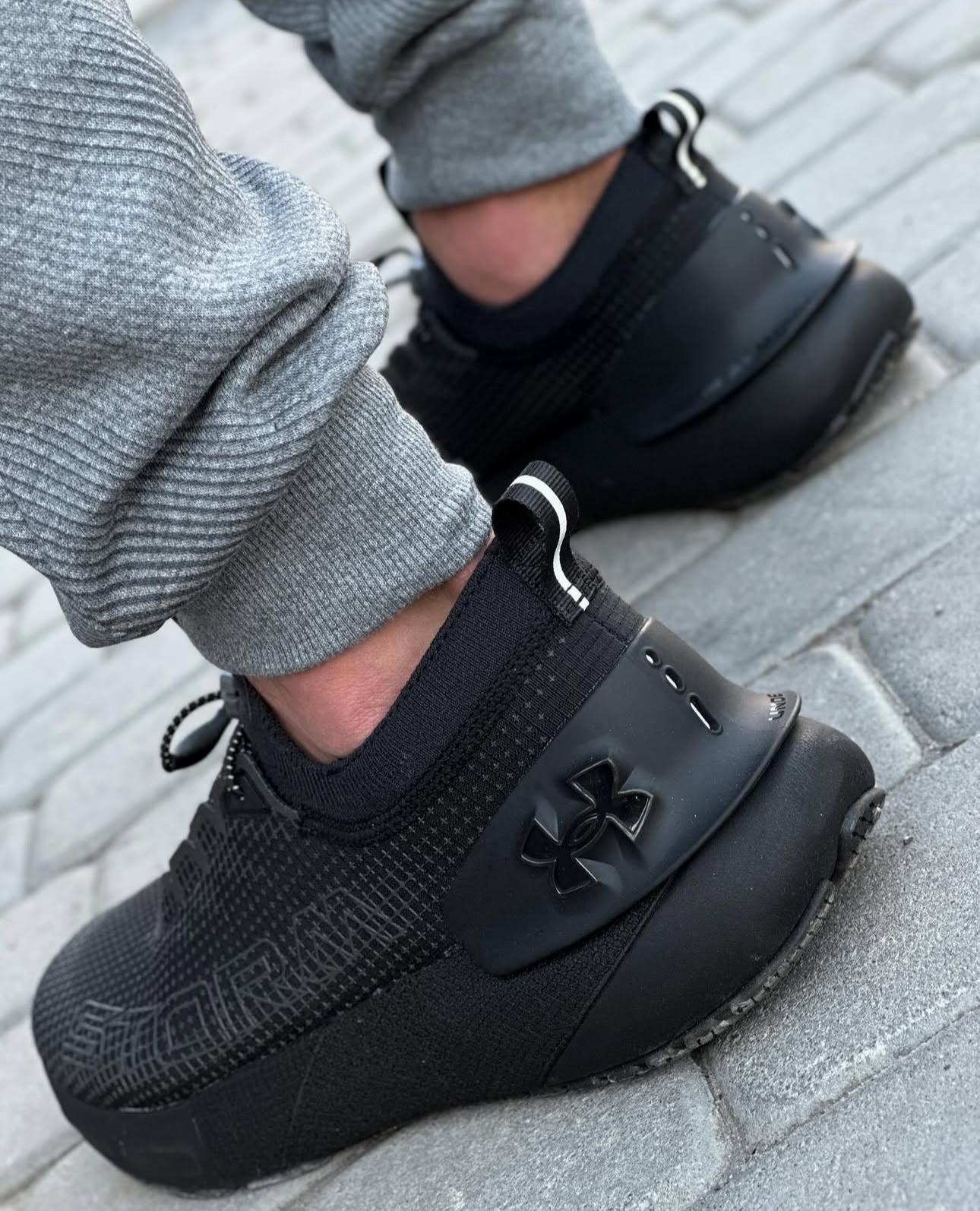 Under Armour Hovr Storm Black Running Shoes