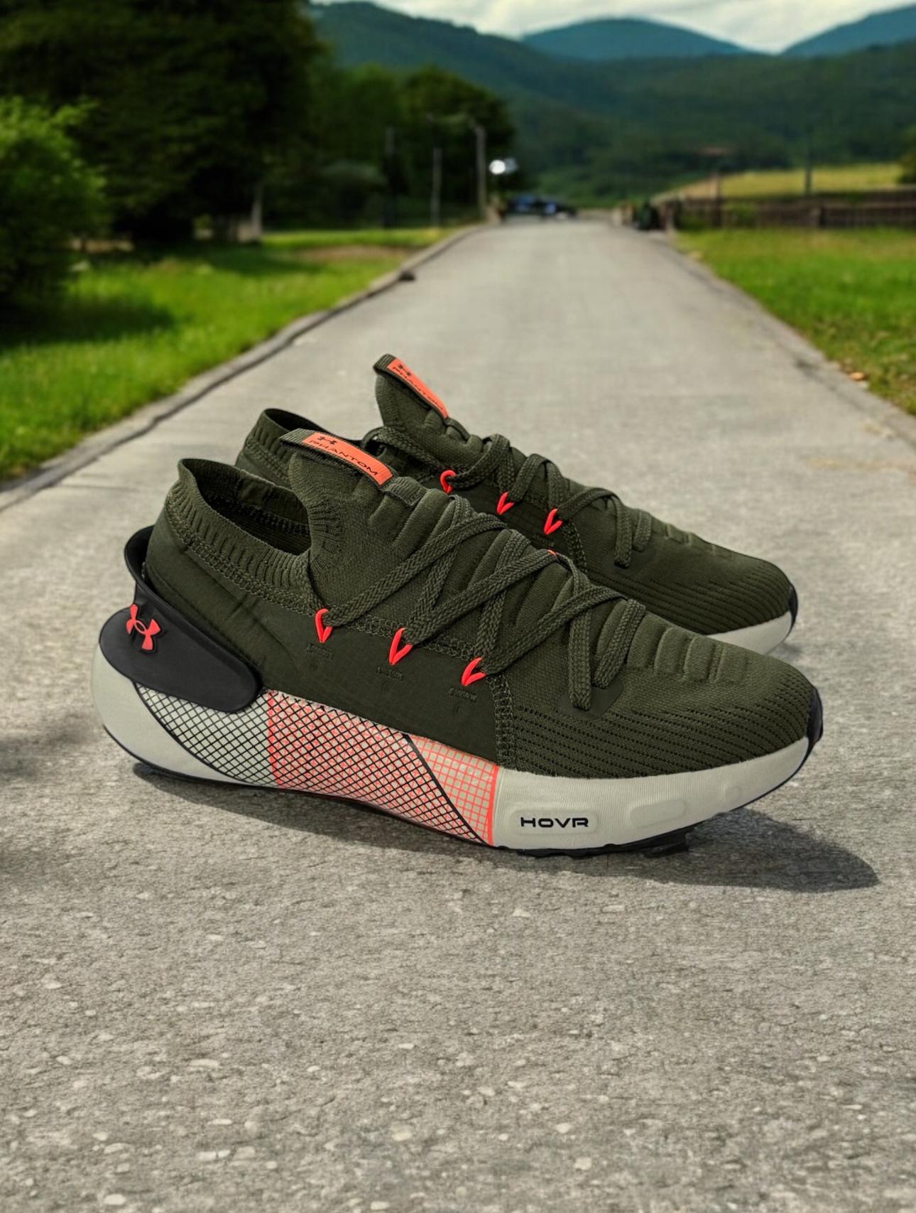Under Armour Phantom Dark Green Running Shoes