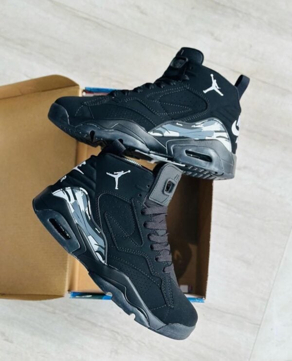 Jumpman Retro 6 MVP Full Black Sneakers